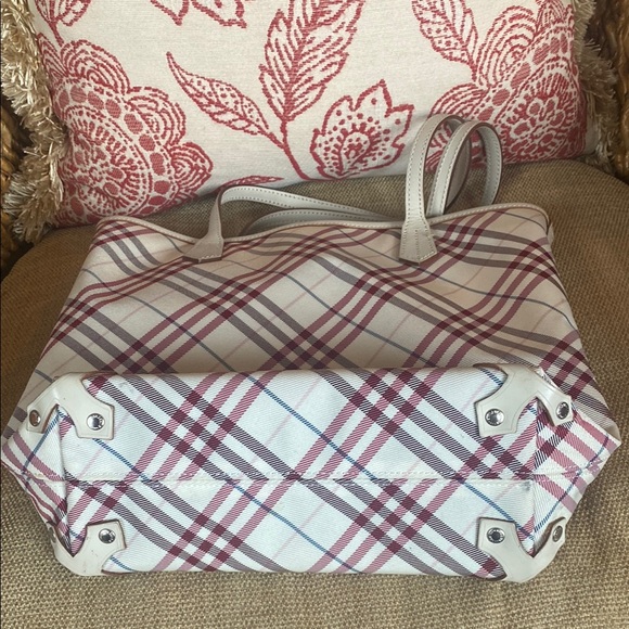 Burberry Cranberry and Cream Tartan Tote Bag - Picture 13 of 14